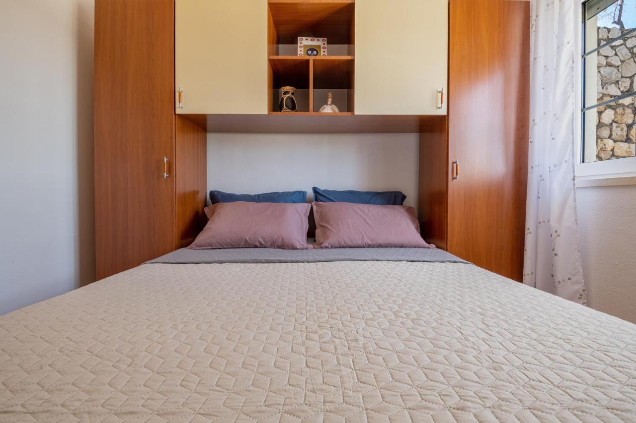 Apartments Leona Neum Luaran gambar