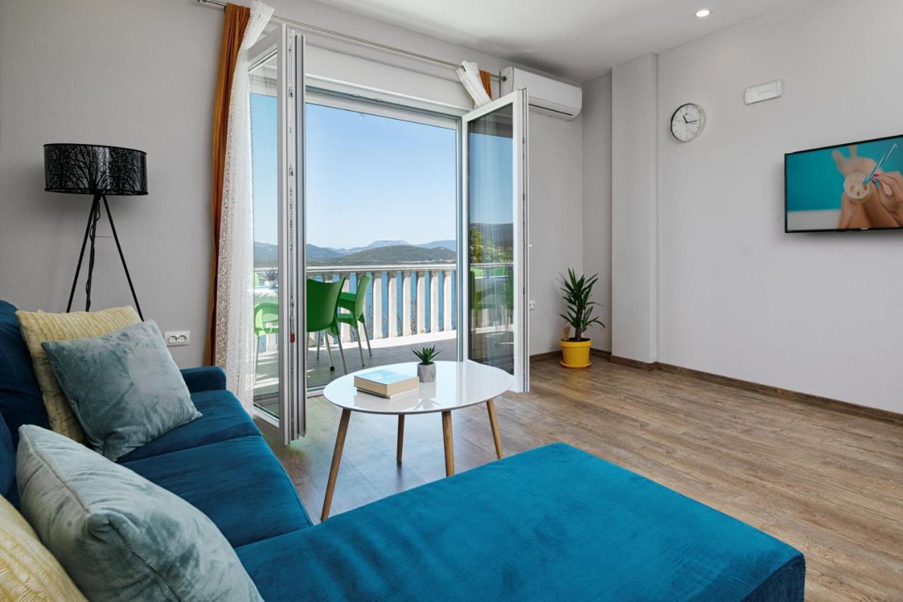 Apartments Leona Neum Luaran gambar