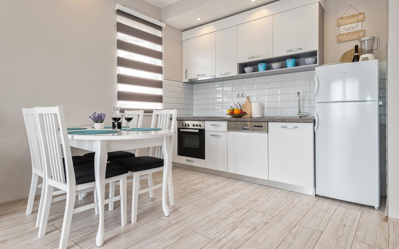 Apartments Leona Neum Luaran gambar