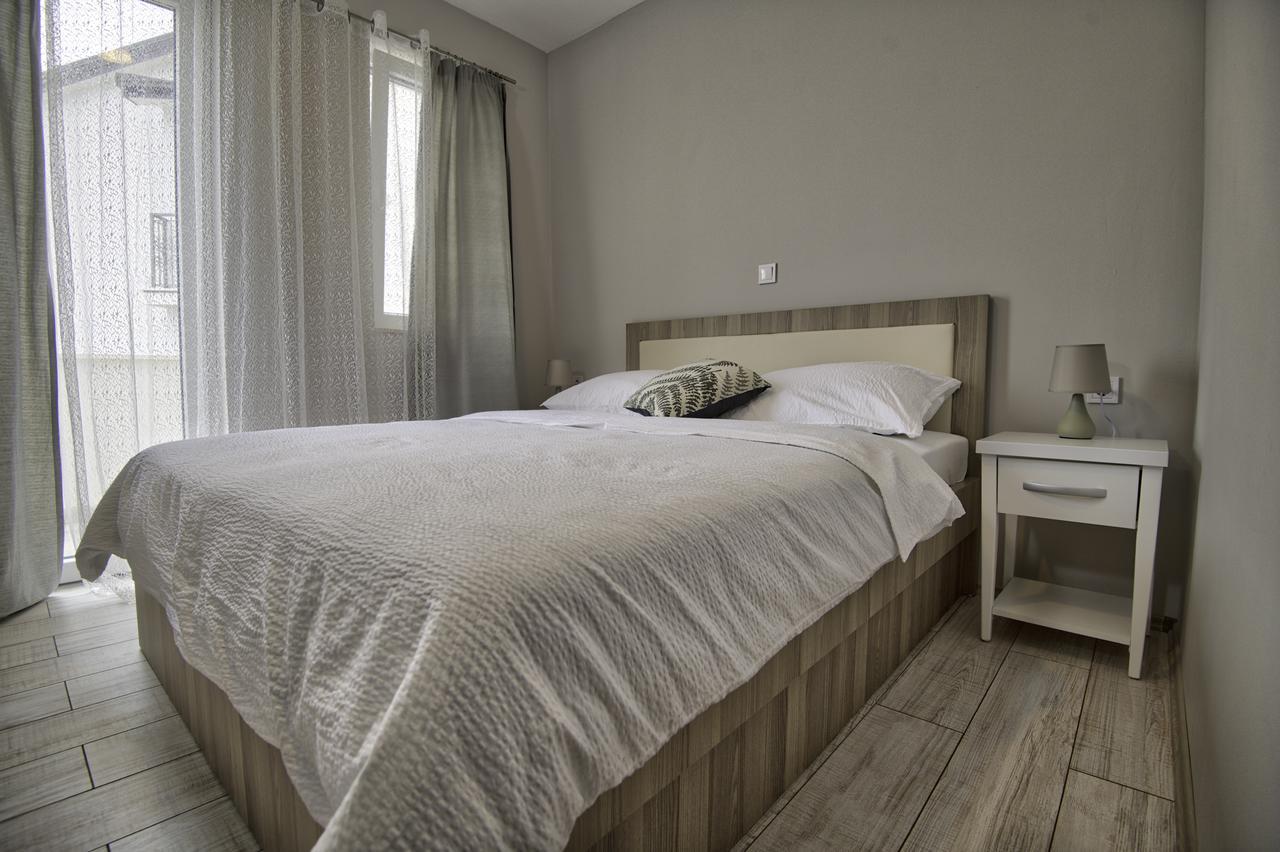 Apartments Leona Neum Luaran gambar